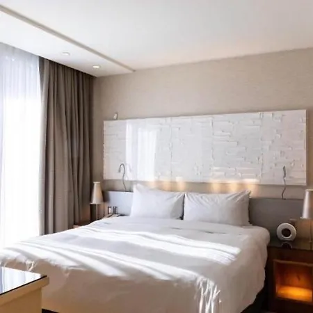 Appartamento Hanza Tower Family 20 & Pool & Jacussi
